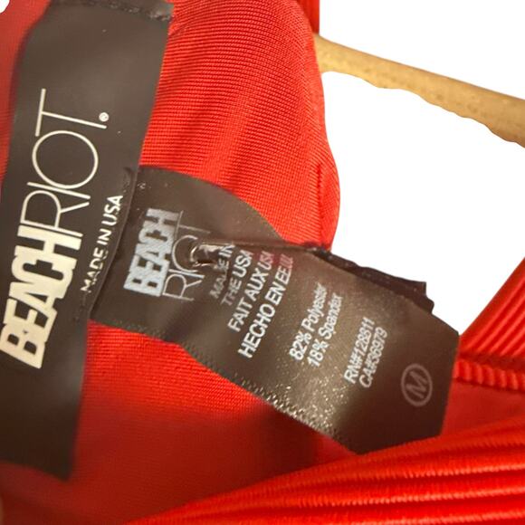 Beach Riot Sydney Red Belted Tie Shoulder Square Neck One Piece Swimsuit Size M - Picture 7 of 7